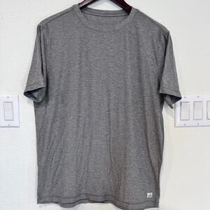 Vuori Strato Tech Gray casual Tee mens medium